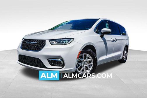 2023 Chrysler Pacifica Touring-L