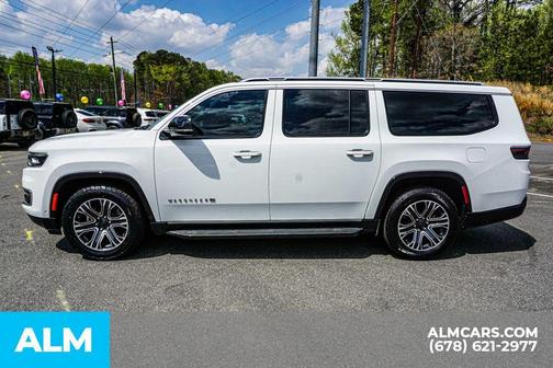 Bright White Clearcoat 2024 Jeep Wagoneer L Series II