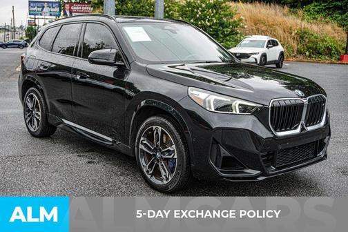 Black Sapphire Metallic 2024 BMW X1 M35i