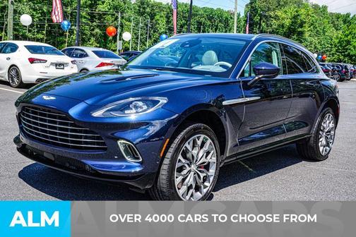 2021 Aston Martin DBX Base