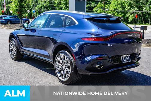 2021 Aston Martin DBX Base