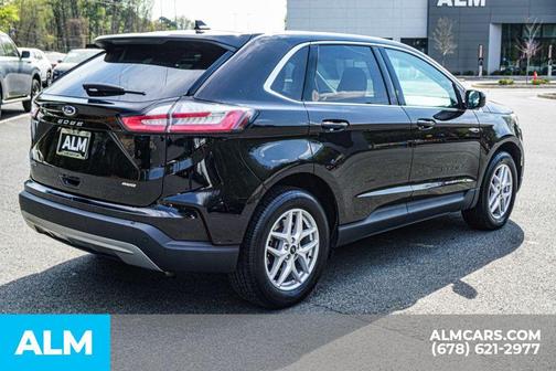 Black Metallic 2024 Ford Edge SEL