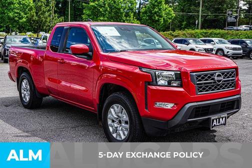 2023 Nissan Frontier SV