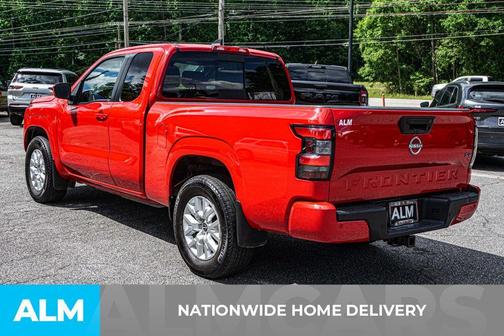 2023 Nissan Frontier SV