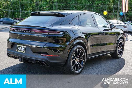 2024 Porsche Cayenne S Coupe AWD