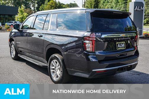 2024 Chevrolet Suburban LT