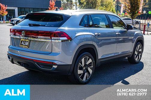 2024 Volkswagen Atlas Cross Sport 2.0T SE w/Technology