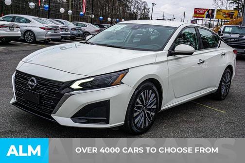 2023 Nissan Altima 2.5 SV