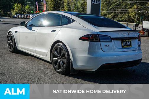 2022 Tesla Model S Plaid