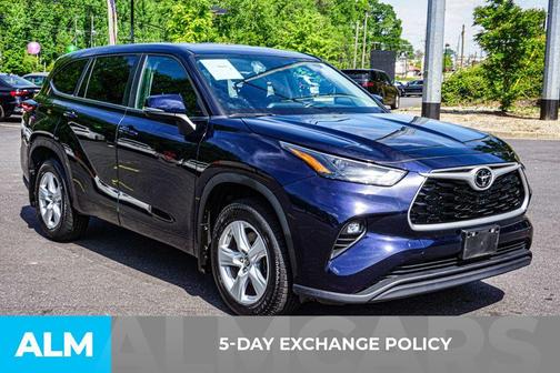 2023 Toyota Highlander LE