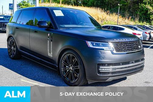 Santorini Black 2024 Land Rover Range Rover P530 SE