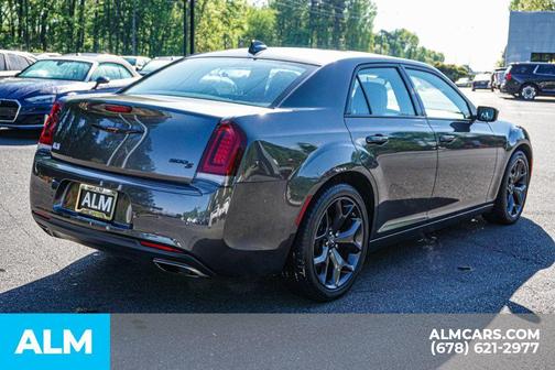 2023 Chrysler 300 S