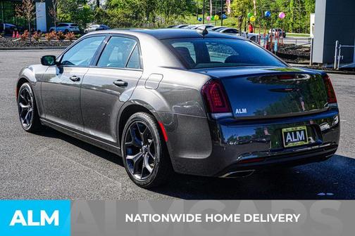 2023 Chrysler 300 S