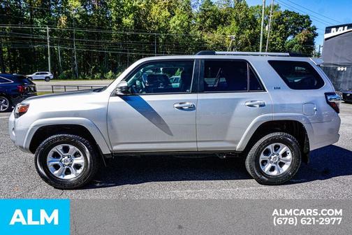 2023 Toyota 4Runner SR5