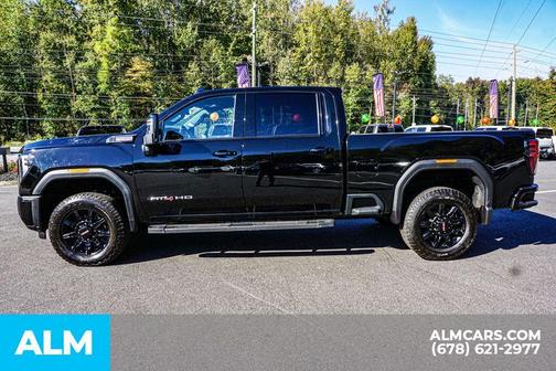 2025 GMC Sierra 2500 AT4