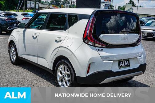 2023 Kia Soul LX