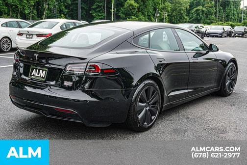 2023 Tesla Model S Plaid