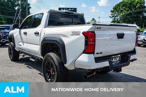 2024 Toyota Tacoma TRD Off Road