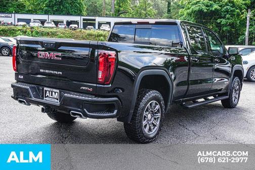 2024 GMC Sierra 1500 AT4