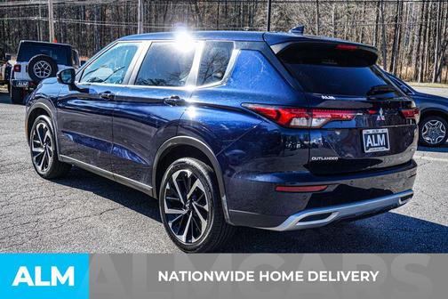 2024 Mitsubishi Outlander SE