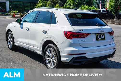 2024 Audi Q3 45 S line Premium