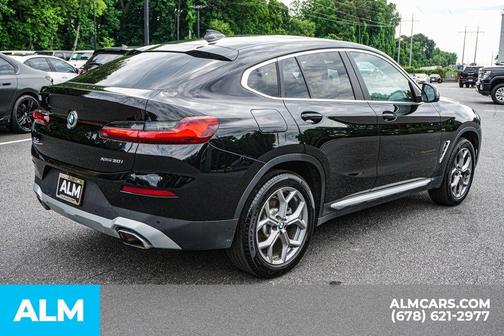 Black 2025 BMW X4 xDrive30i