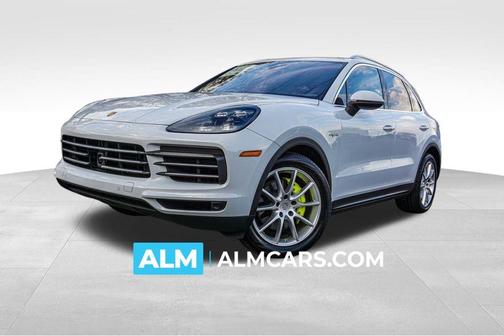 2022 Porsche Cayenne E-Hybrid AWD