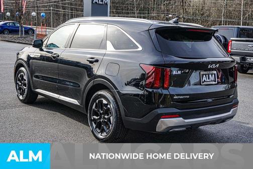 2024 Kia Sorento S