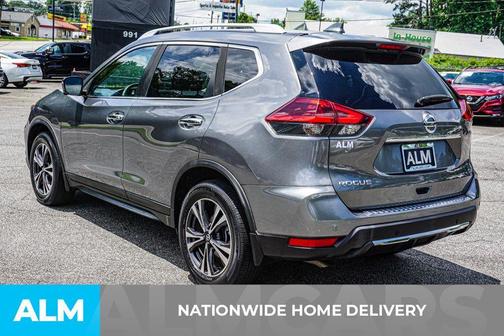 2020 Nissan Rogue SV