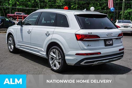 2022 Audi Q7 55 Premium Plus