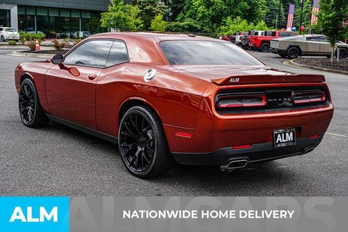 2021 Dodge Challenger SXT