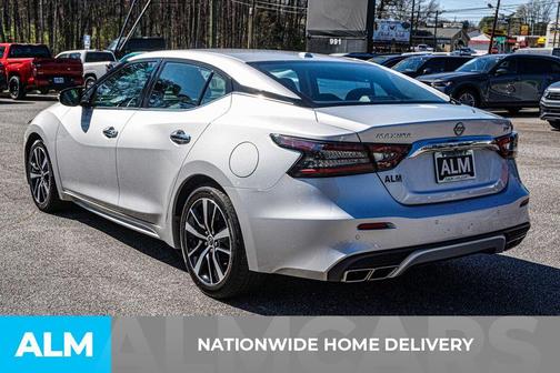 2023 Nissan Maxima SV