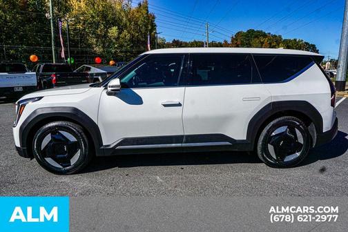 2024 Kia EV9 Light Long Range