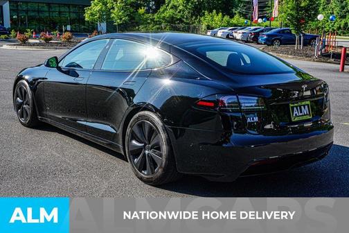 2022 Tesla Model S Base