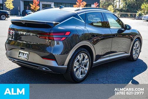 2025 Genesis GV60 Standard