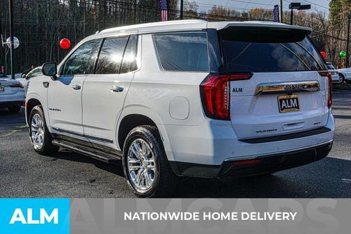2023 GMC Yukon SLT