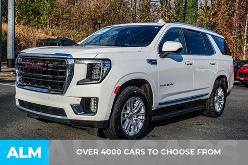 2023 GMC Yukon SLT