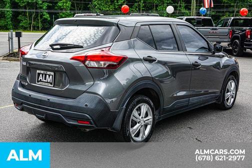 2020 Nissan Kicks S