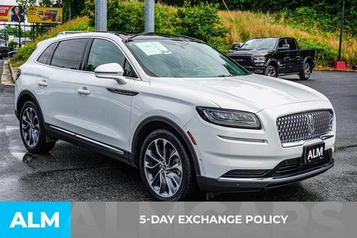 2022 Lincoln Nautilus Reserve