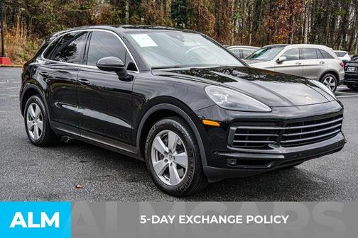 2022 Porsche Cayenne Base