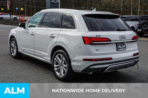 2025 Audi Q7 55 Premium Plus