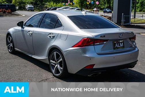 2018 Lexus IS 300 Base