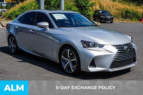 2018 Lexus IS 300 Base