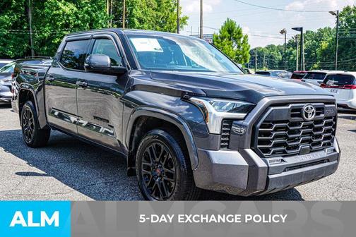2022 Toyota Tundra SR5