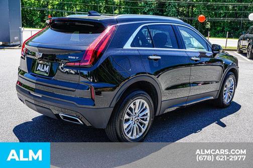 Stellar Black Metallic 2025 Cadillac XT4 Premium Luxury
