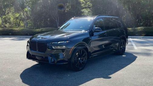 2025 BMW X7 xDrive40i