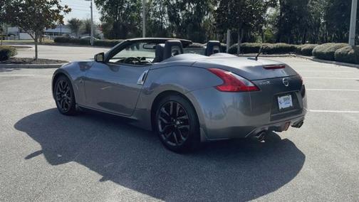 2015 Nissan 370Z Touring