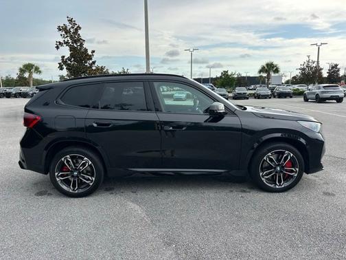 Black Sapphire Metallic 2026 BMW X1 M35i