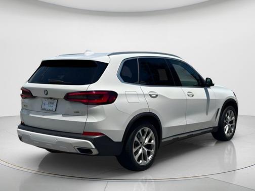 Alpine White 2020 BMW X5 xDrive40i