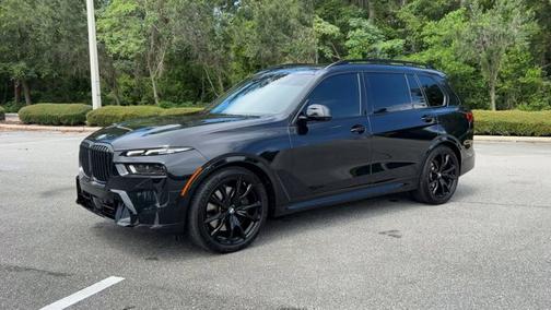 2024 BMW X7 xDrive40i